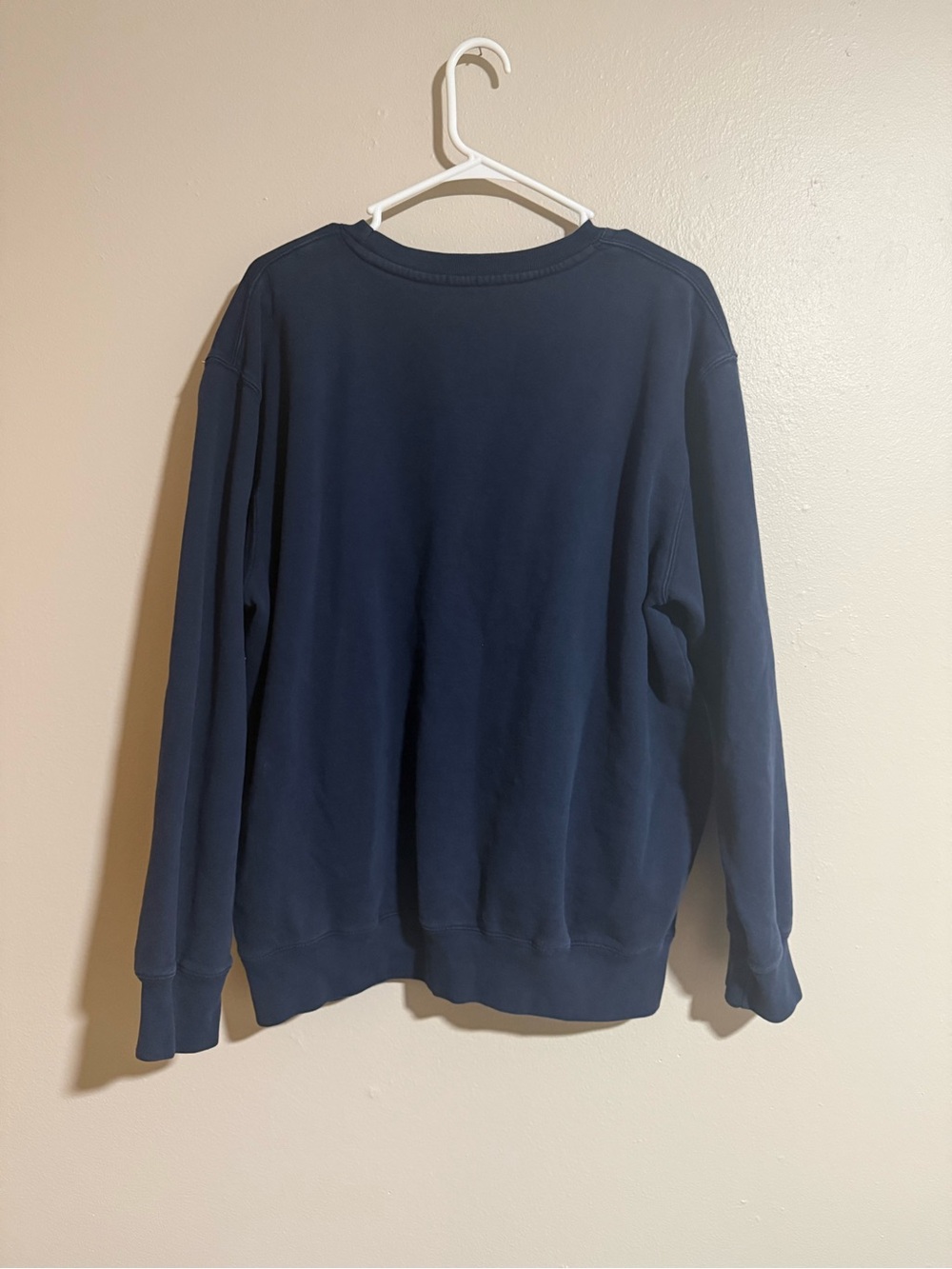 Brandy Melville John Galt Erica USA Crew Neck Sweatshirt - Picture 2 of 4
